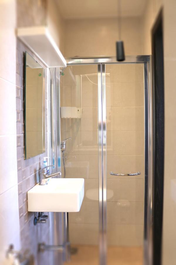Velleran Accomodation Tarxien Екстериор снимка