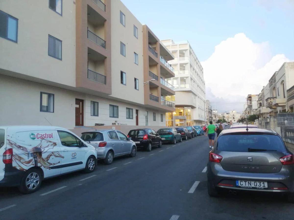 Velleran Accomodation Tarxien Екстериор снимка